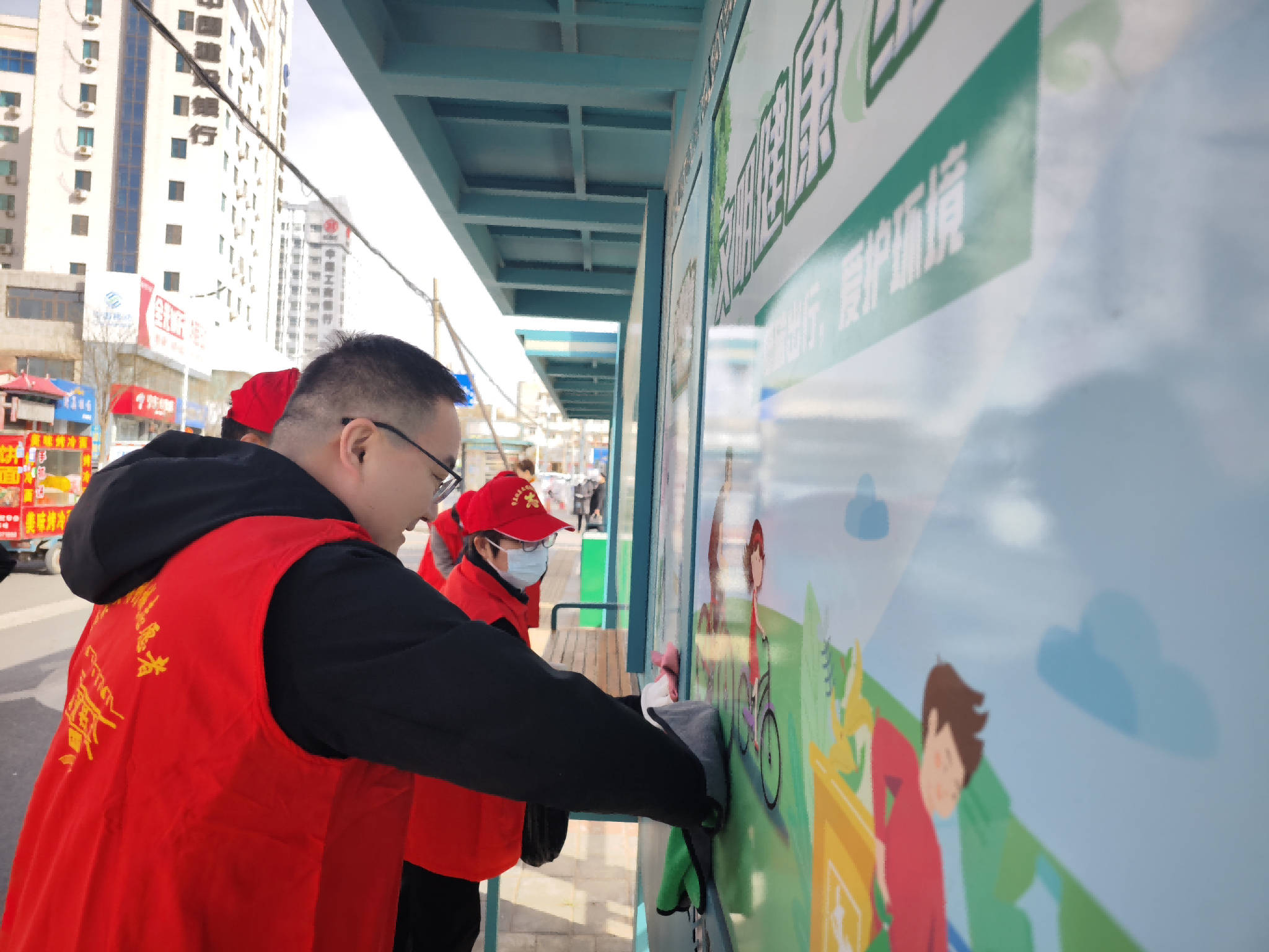 1681806606445701.png 公交(1)(1)(1).png