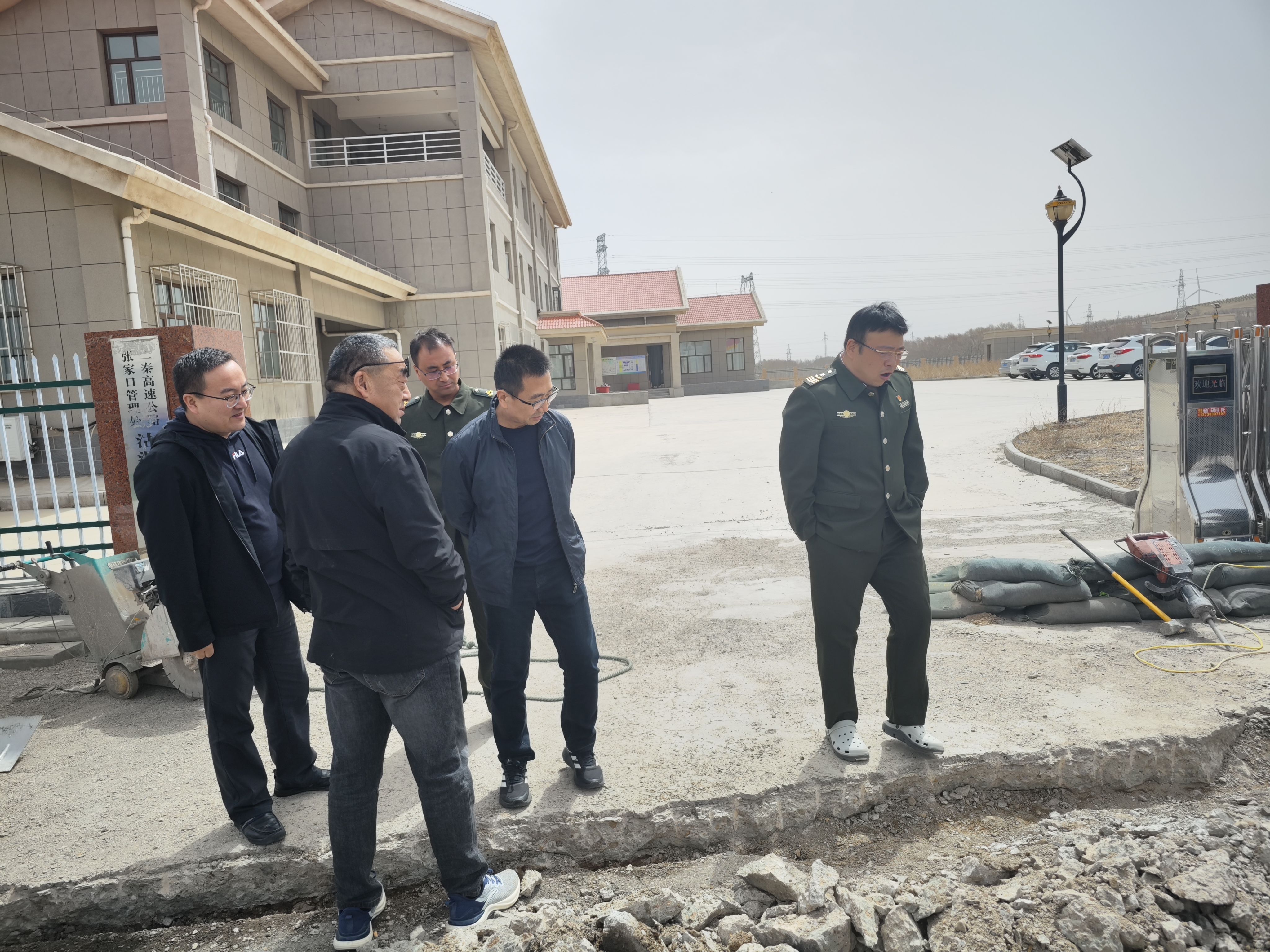 1682666937790190.jpg c0138feeef7776a9c8c19d03c93713a(1).jpg