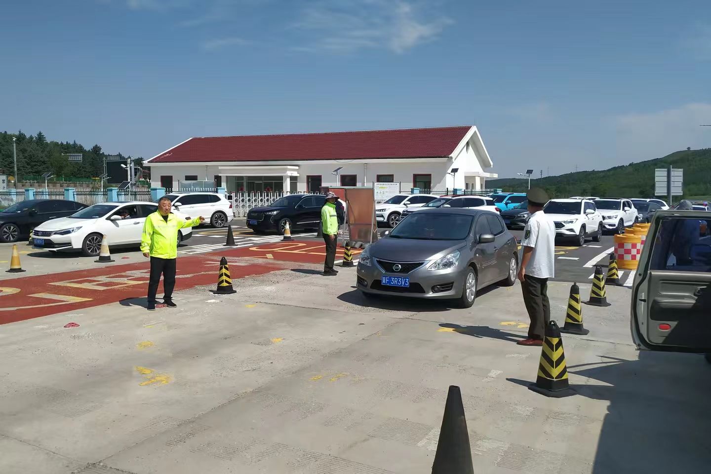 1687679683120300.jpg 9a683066c5e9d2454c42148c5cfd874.jpg