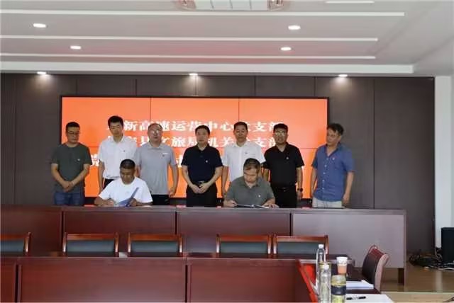 1689060986350291.jpg 5812798816e391189fbac3f6ecf6cf71.jpg