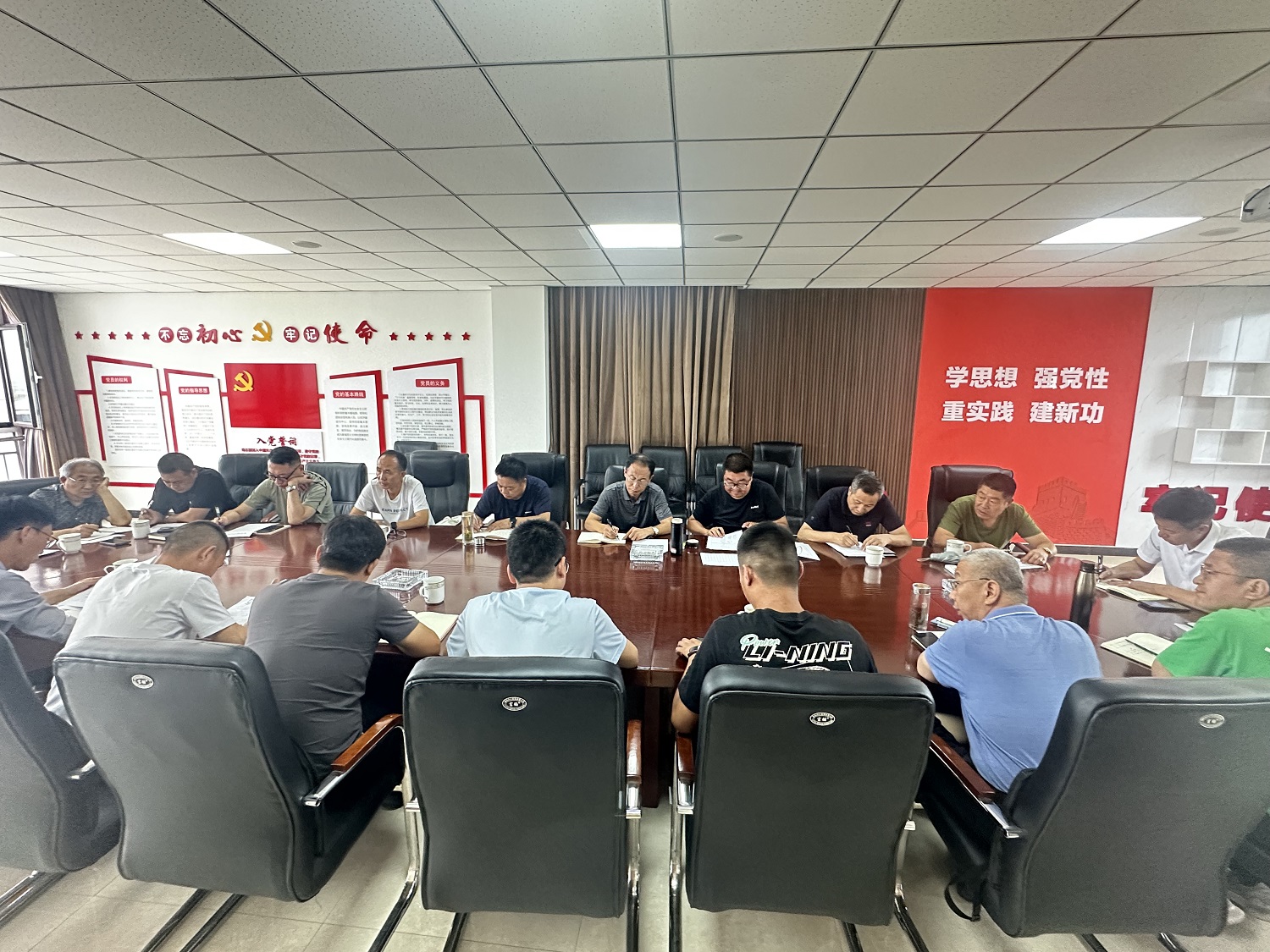 1718956061339969.jpg f47a66011a7cd354a0bd9c5565cbfee.jpg