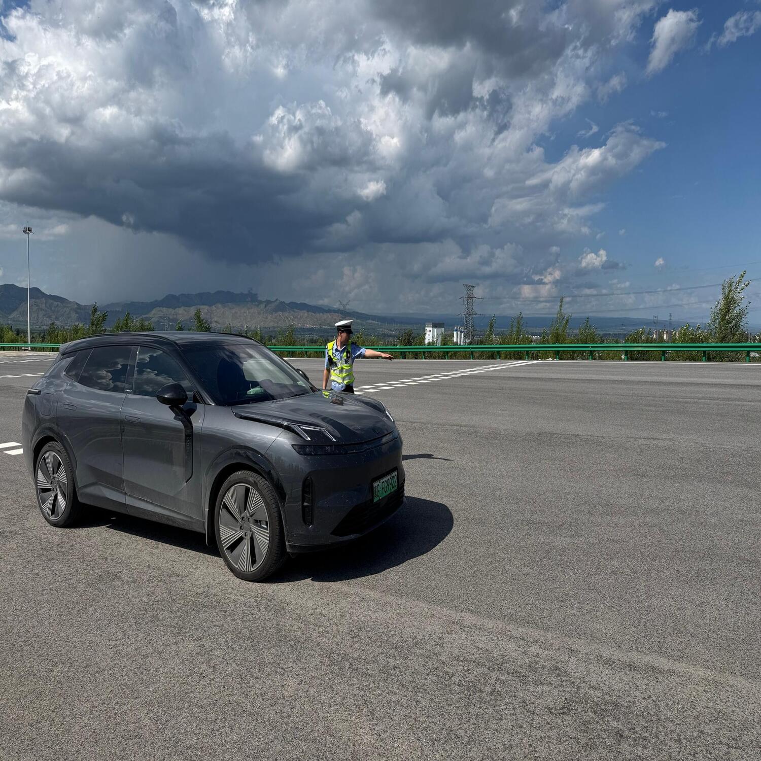 1752635448311225.jpg 3370489cc919f270342eff006078676a_compress.jpg